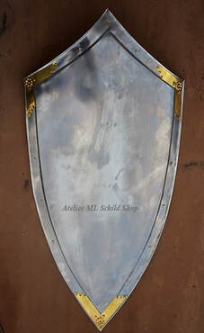 Blank 4 point steel medieval knight shield w. brass decor