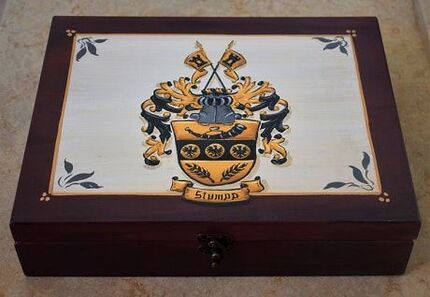 Hand painted Stumpp family coat of arms rosewood box
